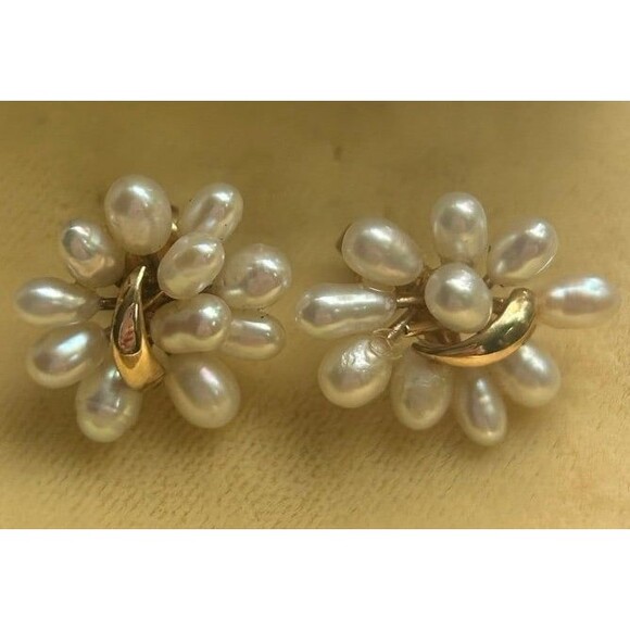 Vintage gold pearl earrings and pendant set timeless elegance - Picture 5 of 6